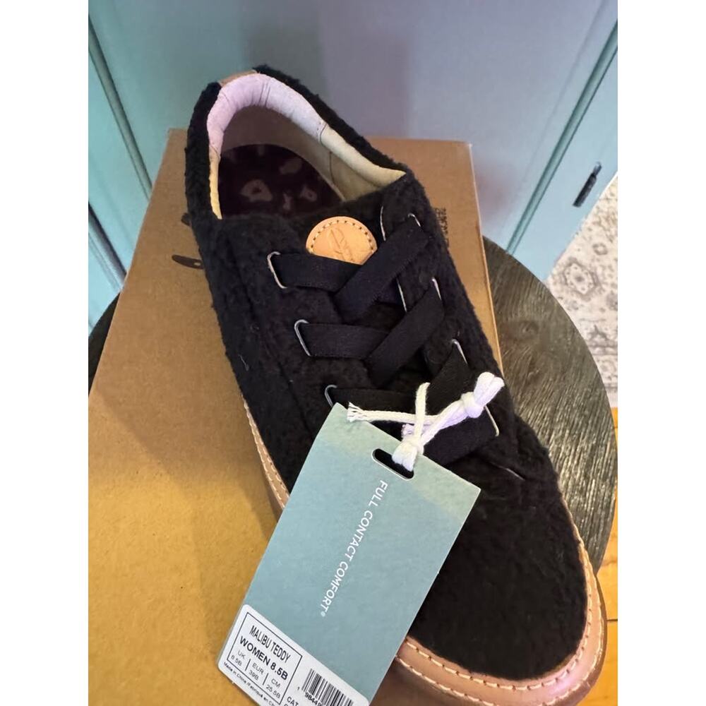 WACO Revitalign Womens Malibu Teddy Sneaker Waco 8.5